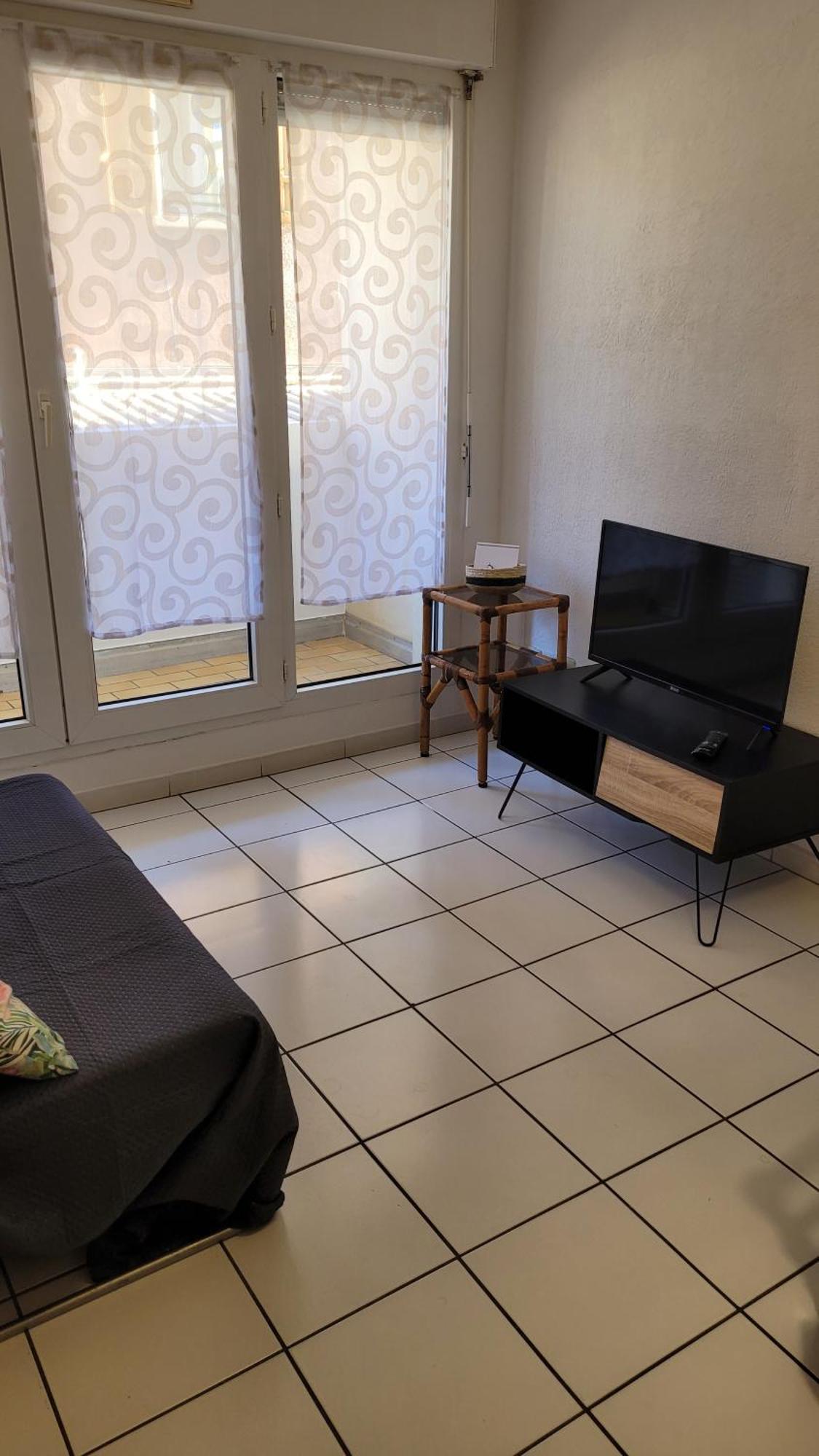 Appartement T2 Imm. La Villa D'Este 디뉴레뱅 외부 사진